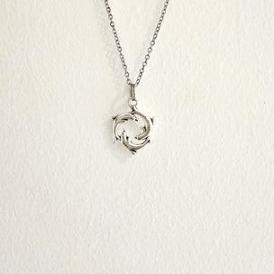 Collar Delfines Círculo