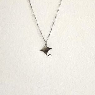 Collar Plateado Manta